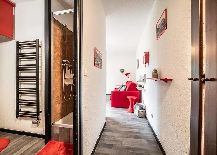 Fleury Apartment